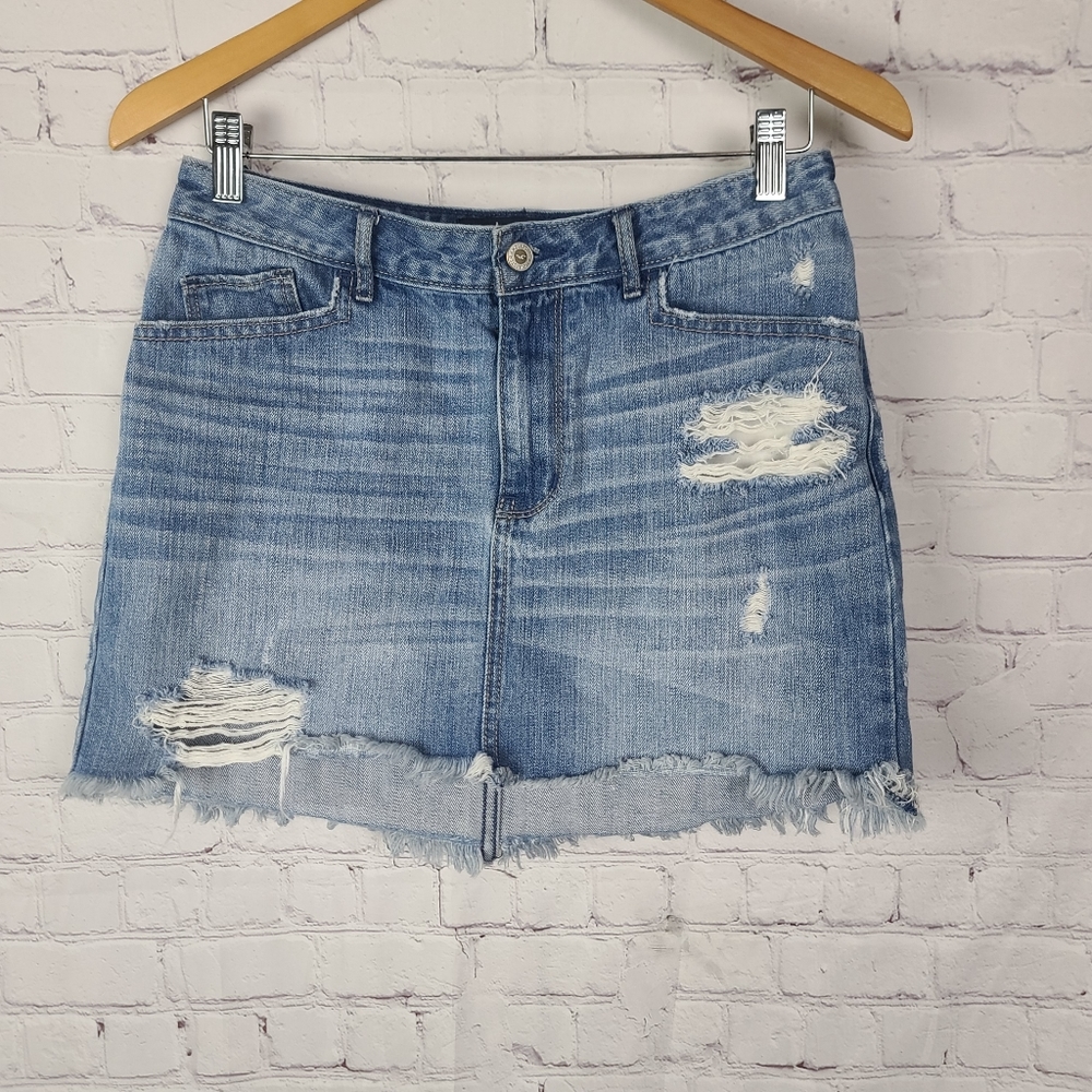 Hollister 5 Pocket Skirt. Distressed  Sz 9/29 Junior